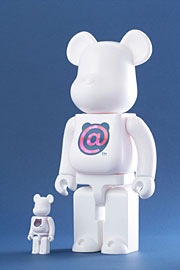 MEDICOM TOY EXHIBITION '05 BE@RBRICK
100% / 400%